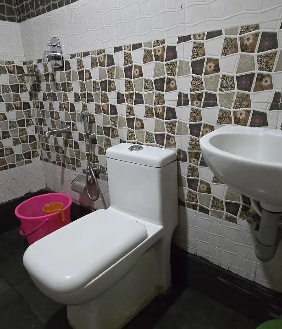 Eco Munnar Budget Stay Anachal Bed & Breakfast