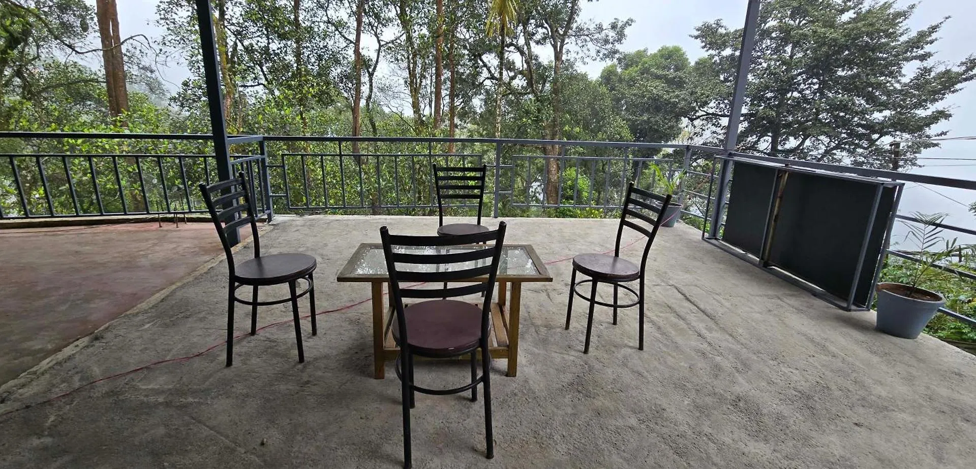 Eco Munnar Budget Stay Anachal Bed & Breakfast